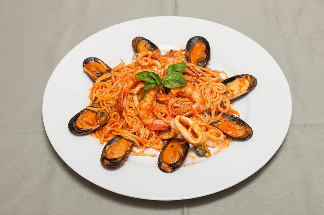 Seafood Pasta Relax Restaurant Alykes Zante Zakynthos Greece